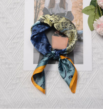 100 Mulberry Silk 53X53cm Square Scarf Women Neckerchief Wrap horse Print