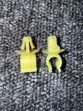 FIT VOLKSWAGEN FASTENERS- YELLOW PLASTIC BONNET STRUT/STAY ROD HOLDER CLIPS