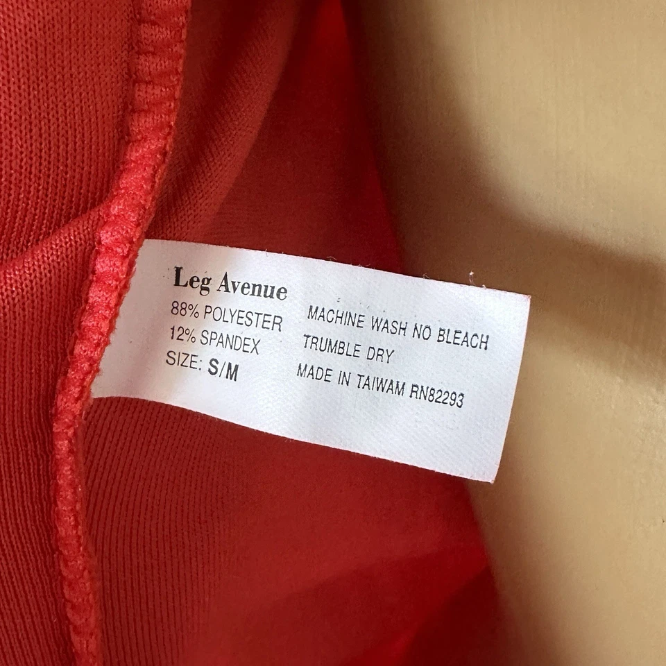 Bata Capa Leg Avenue Papá Noel Piel Sintética Terciopelo Rojo Pequeña Mediana Frente Abierto Foto 3 de 4