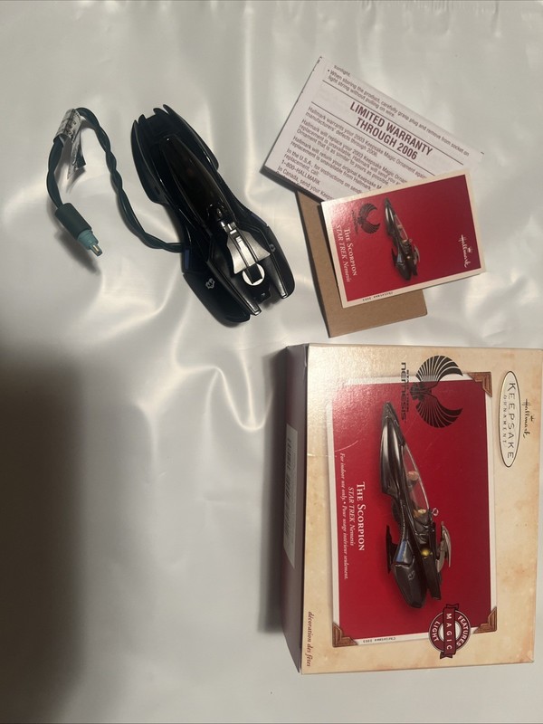 Hallmark Keepsake Ornament Star Trek 2003 The Scorpion