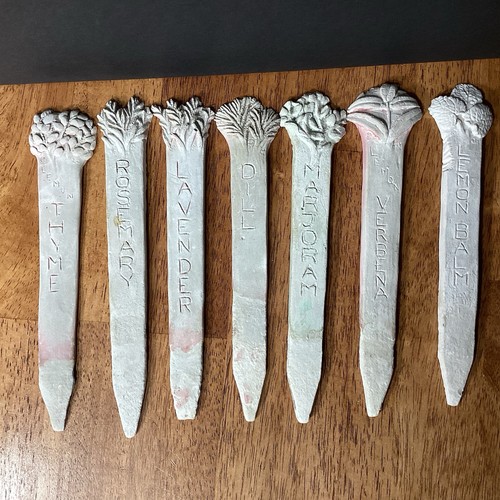 Set Of 7 ceramic Garden Stakes spices dill rosemary thyme 8” Tall Gardening