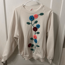 Vintage Floral Embroidered Cream Sweatshirt