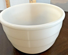 Vintage GE General Electric White Ribbed Milk Glass Mixing Bowl 7.25" Diameter