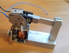 PE Design - Lionel E Unit Station with Breaker Bar