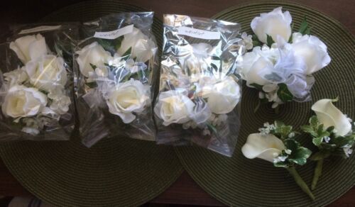 Wedding Boutonnieres and Corsages - Picture 1 of 6