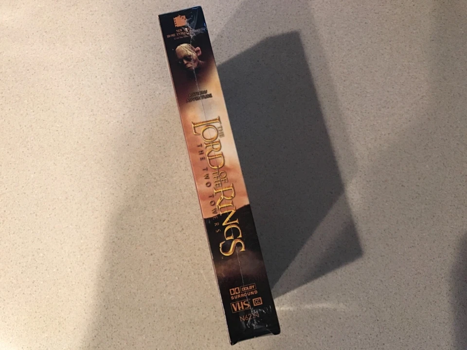 The Lord of the Rings: The Two Towers (VHS, 2003) Elijah Wood, Ian McKellan - Image 3 of 4