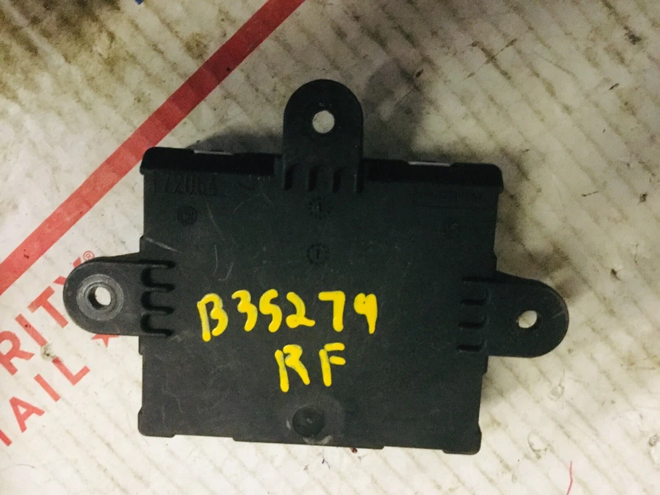 09 10 11 Módulo puerta delantera derecha Jaguar XK XF AH2214D617AB Foto 2 de 2