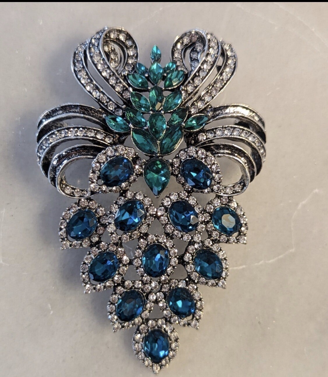 Beautiful Statement Rhinestone Brooch - image 2