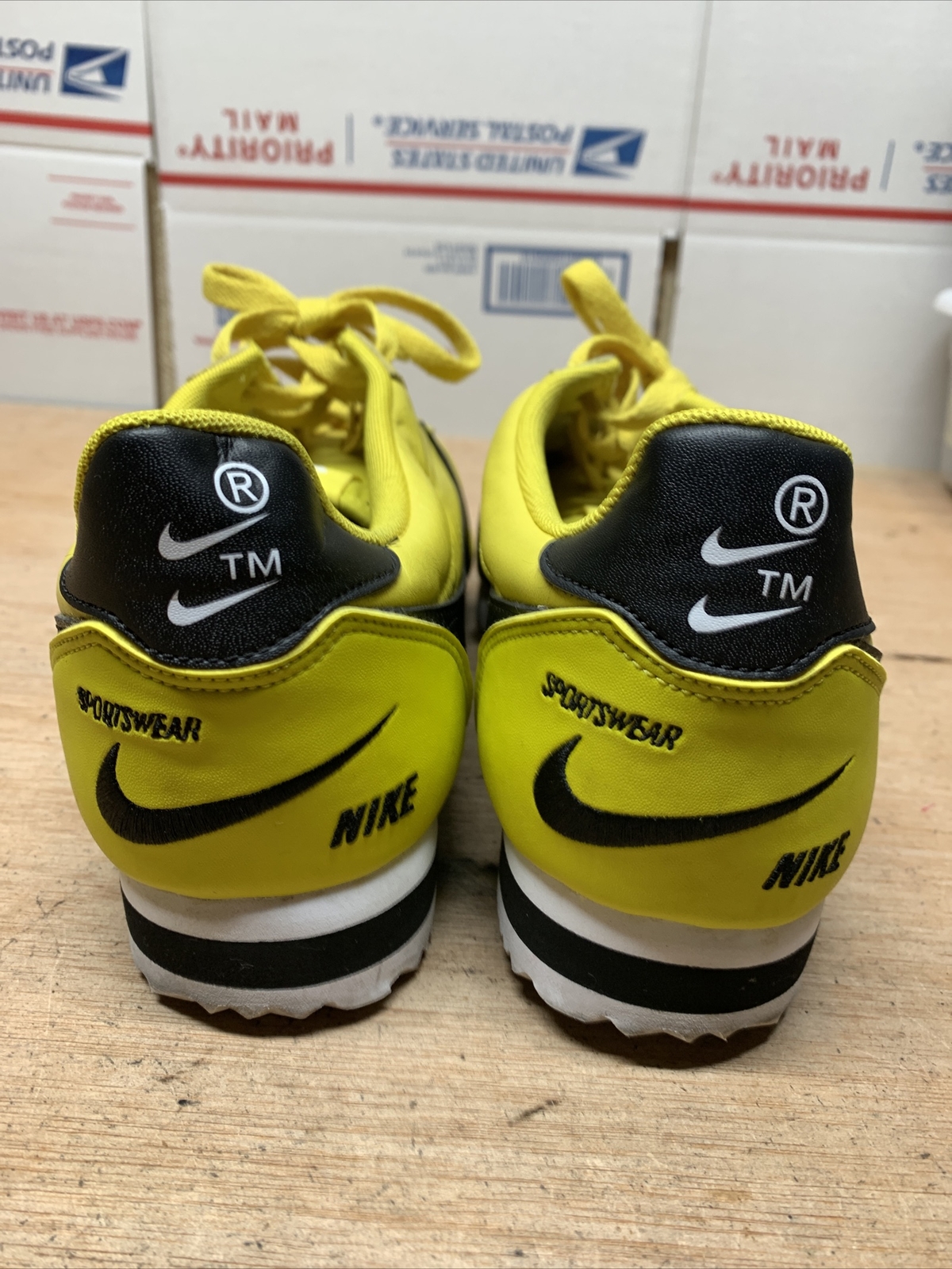 bright citron cortez