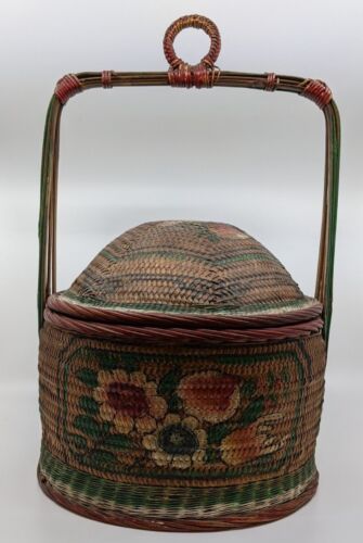 Asian Hokkien Teochew Woven Rattan Betrothal Basket Fish Koi Hand Painted 16.5" - Picture 3 of 10