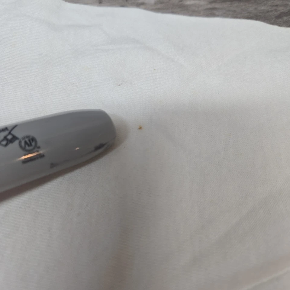 Kevin Harvick #29 Budweiser T-Shirt Mens L White Tee NASCAR Racing READ - Image 3 of 4