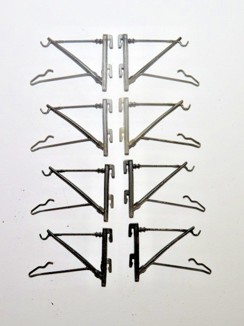 Marklin HO 7525 Cantilever Arm Support for Wire Suspension, 8 pcs.