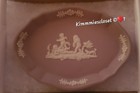Wedgwood 3 Cherubs Playing Lavender On Cream Jasperware Trinket Dish 1965 Signed — photo 1
