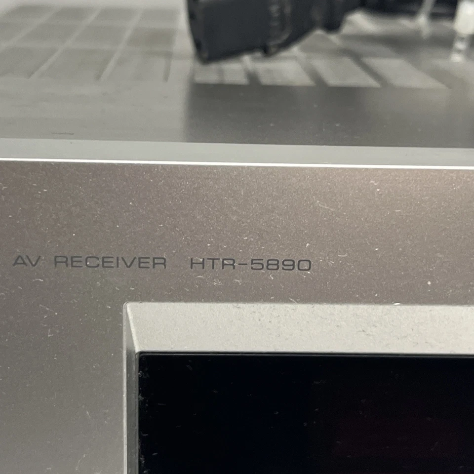 YAMAHA HTR-5890 Natural Sound 7.1-Channel AV Receiver Silver Tested & Working - Image 3 of 4