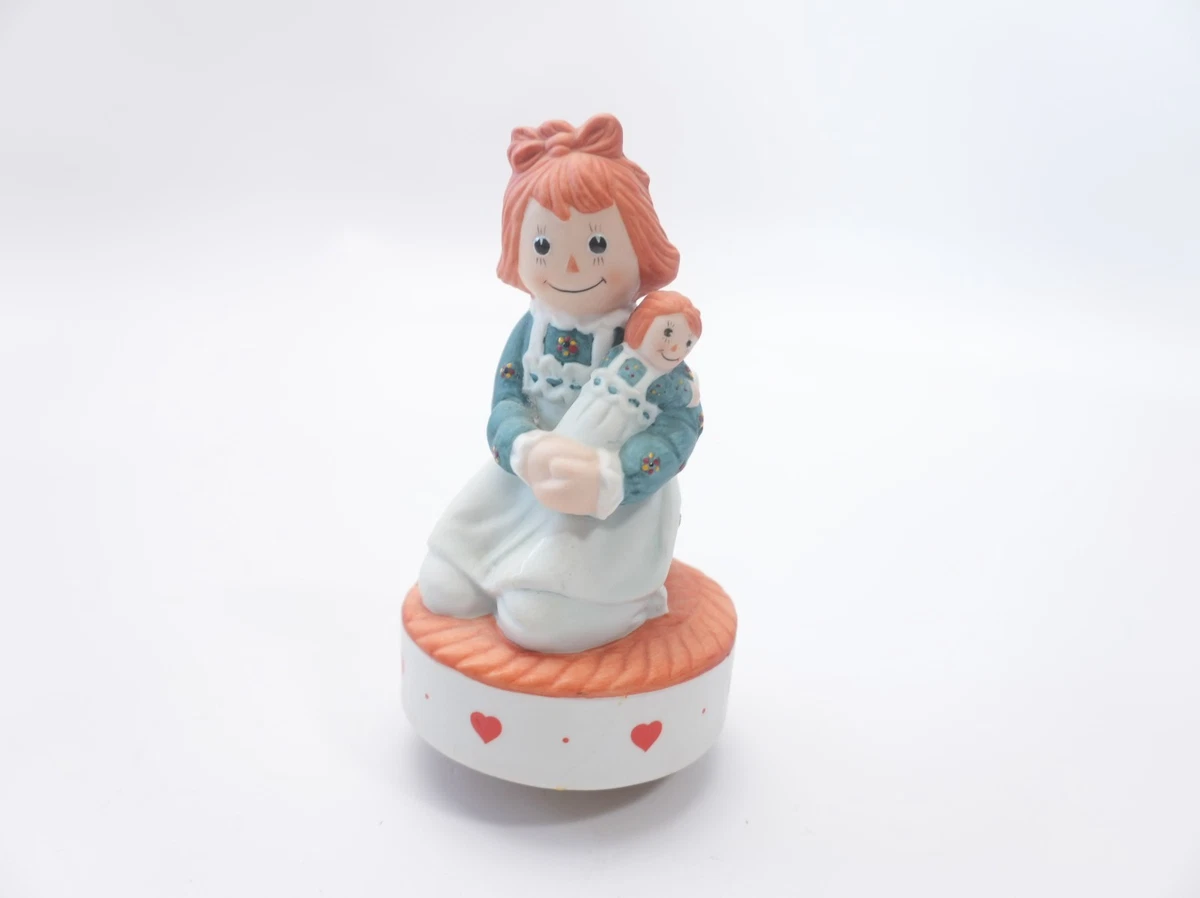 Raggedy Ann Music Box In Collectible Music Boxes (1970-Now) for