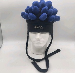90s mental Dreadlocks ドレッドビーニー メンタル キャップ Mental Head Gear Snowboarding Dread Hat Unique Black & Red Beanie