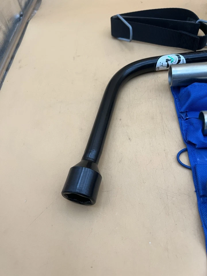 15-2023 Ford Transit T-250 350 Super Duty macaco de pneu e kit de ferramentas conjunto e estojo fabricante de equipamento original. - Imagem 4 de 4