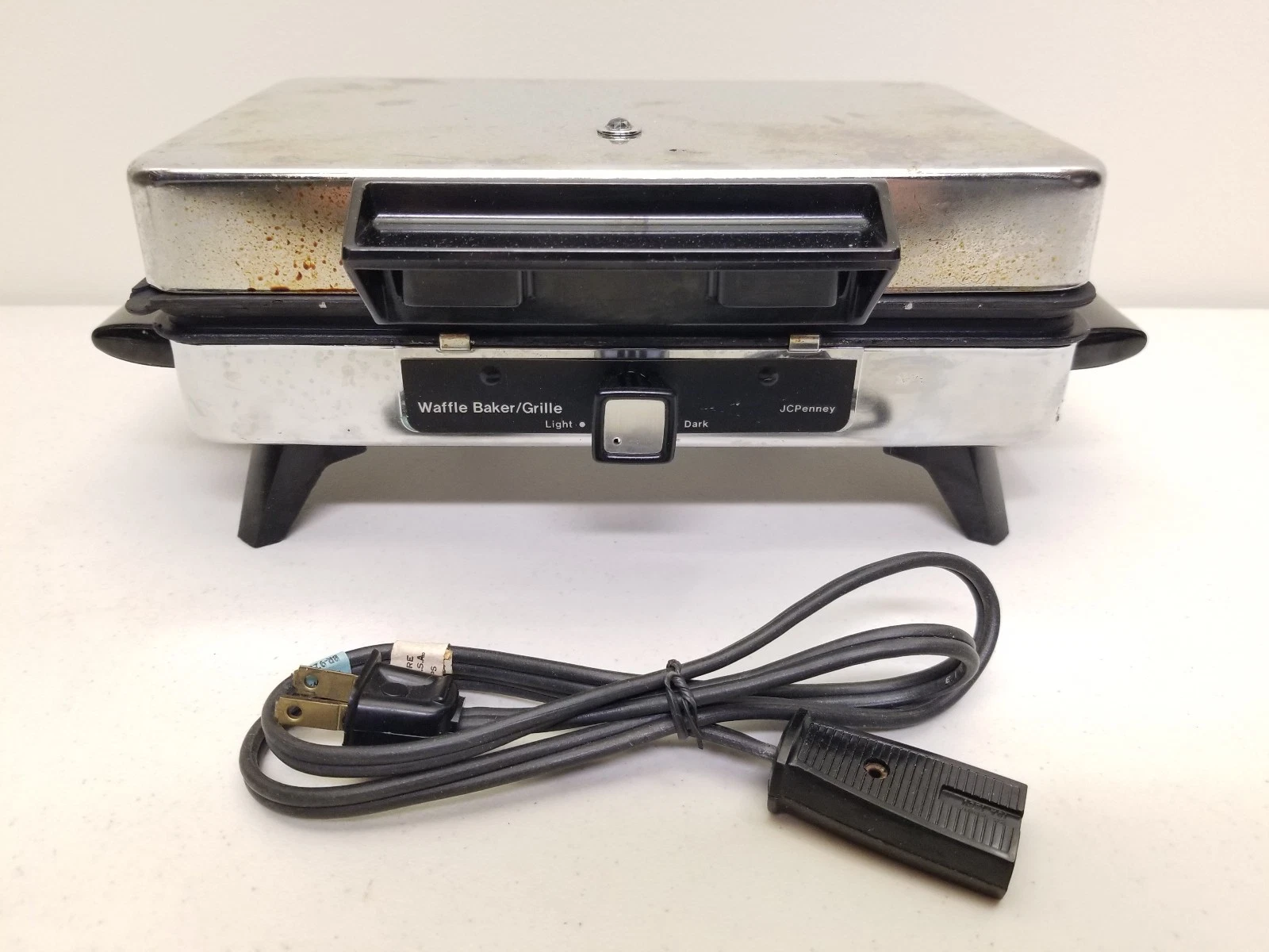 Vintage JC Penny Waffle Baker/Grill Model 784-1067 NICE!