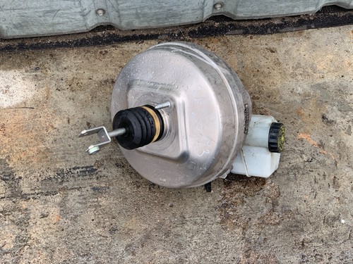 MERCEDES-BENZ E W212 Unterdruck-Bremskraftverstärker A2124301430 2.10 32857395