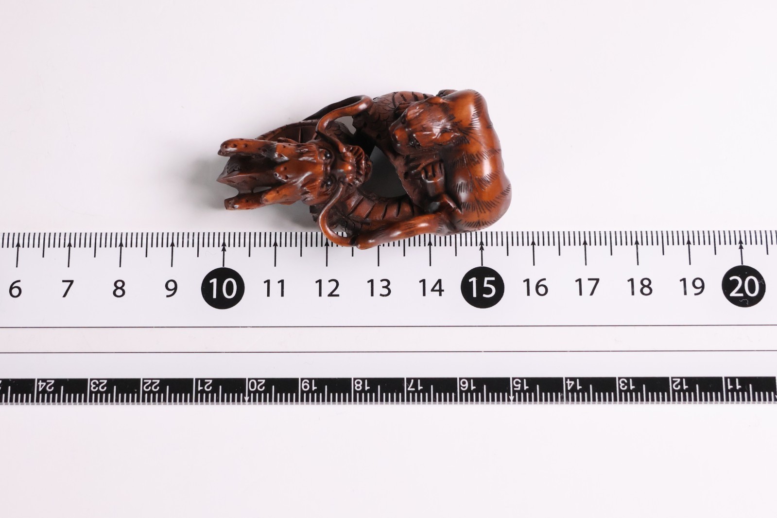 Japanese Wood Carving Dragon&Tiger Netsuke 2.24inch Ojime Figurine By Yamaguchi