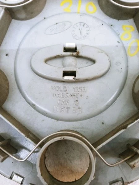 Ford Taurus 2008 09 10 11 2012 tapa central fabricante original usado probado  Foto 4 de 4