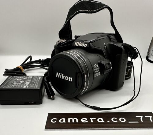 Nikon COOLPIX P510 16.1 MP  Digital Camera - Black with Charger - Afbeelding 1 van 7