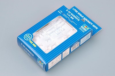 1/700 Trumpeter E2C Hawkeye Aircraft Set for USS Nimitz (6/Bx)