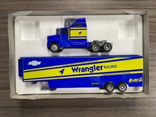 MINT 1994 RCCA 1/64 Dale Earnhardt #3 Wranger members only diecast hauler
