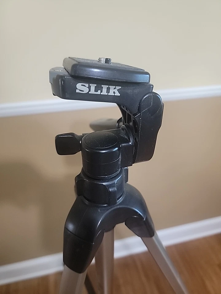 Tripod - For Cameras And Camcorders / Video Recording - Barely Used - Image 4 of 4