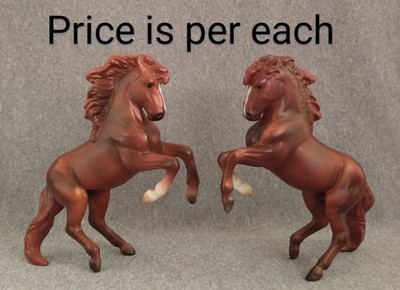 Breyer Stablemate Rearing Mustang Brio mold Handsome Burnt Chestnut