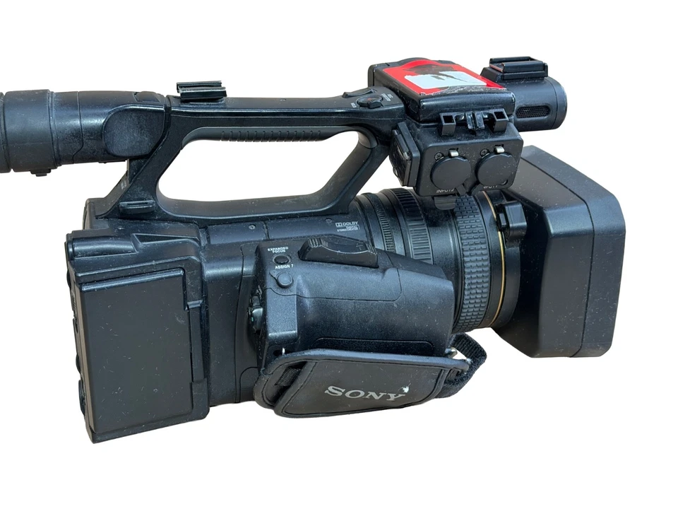 Sony HXR-NX5U Professional HD Camcorder - Broken - Image 3 of 4