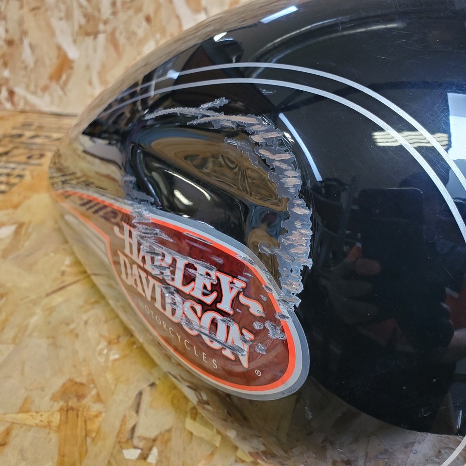 HarleyDavidson FXDLI Dyna Low Rider Fuel Tank Gas Black 6101406BHY