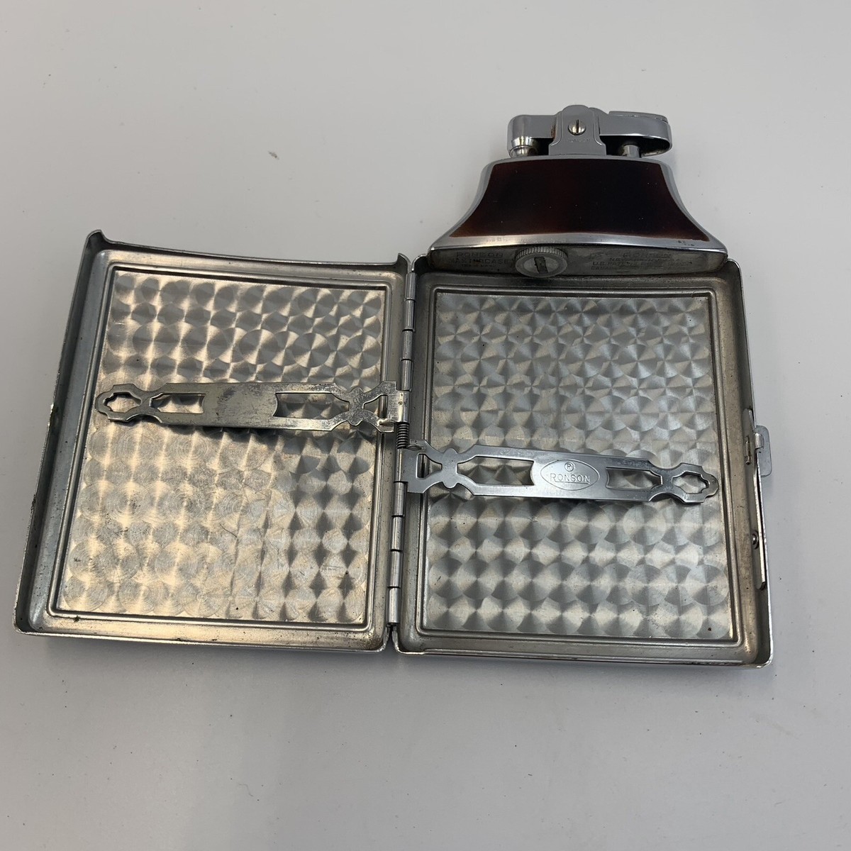 why tap cigarette box How To Pack A Pack Of Cigarettes