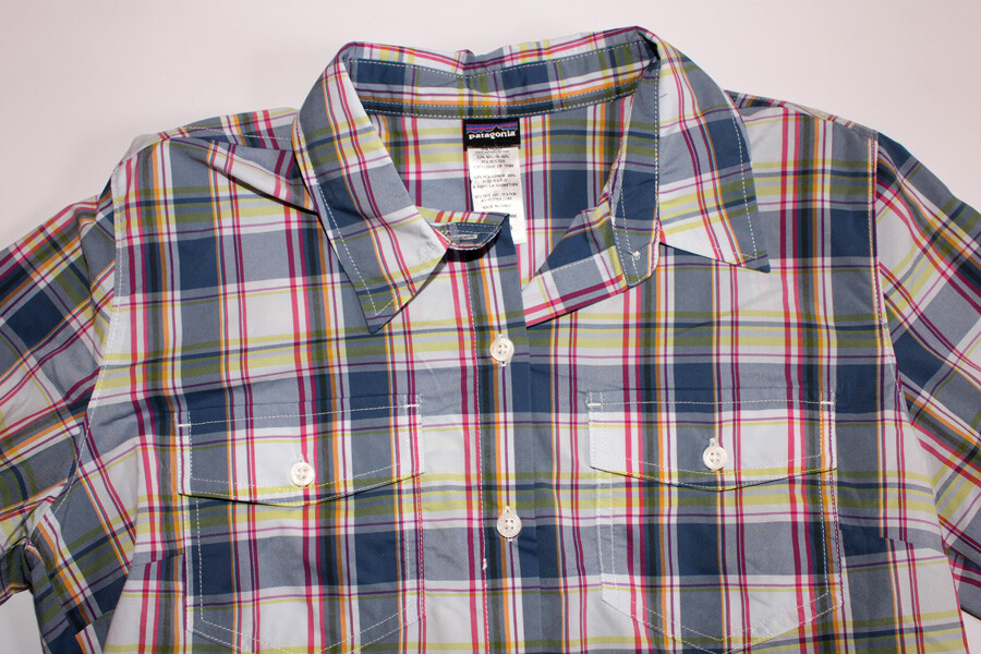 Women's 6 Patagonia multicolor plaid long sleeve button up nylon