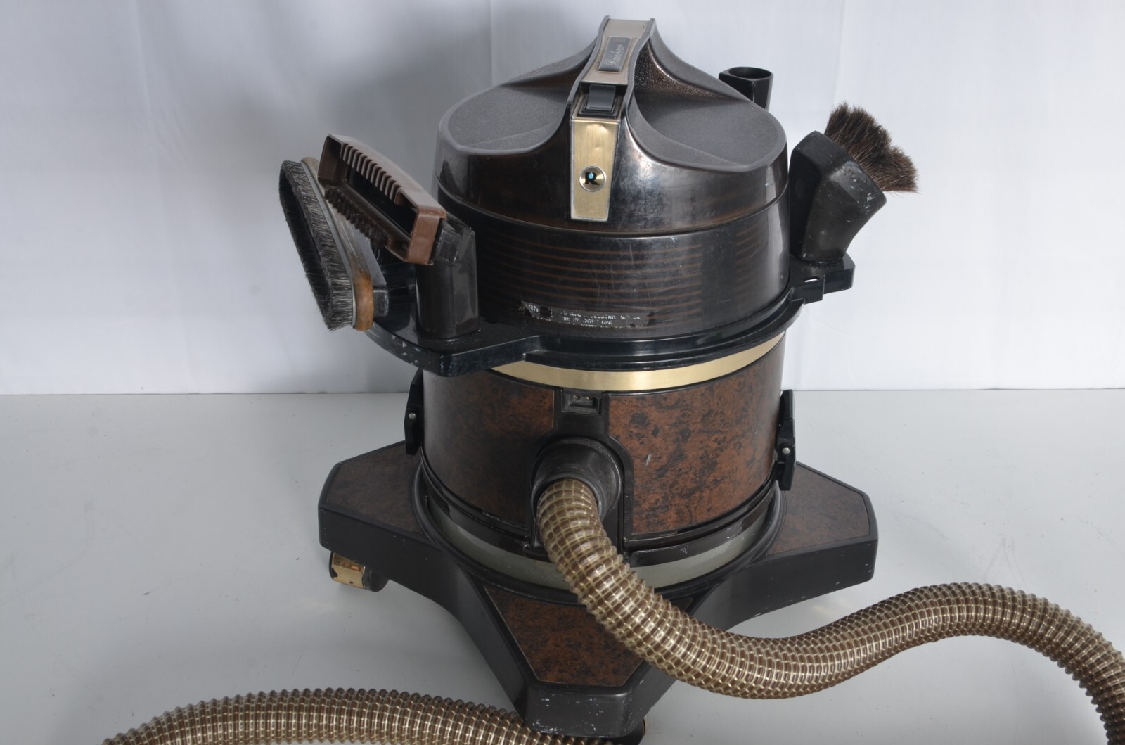 Rainbow SE D4C Canister Vacuum Cleaner + Attachments Tested Working