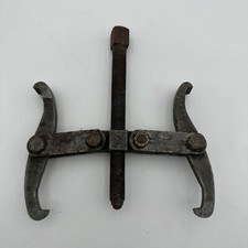 Otc 2-jaw Reversible Gear Puller No. 1001 Owatonna Tool Co. Made In Usa Otc 2-jaw Reversible Gear Puller No. 1001 Owatonna Tool Co. Made In Usa