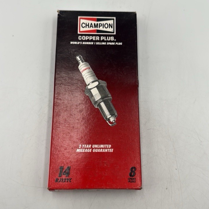 CHAMPION RJ12YC 14 spark plug set of 8 copper core ignition NEW