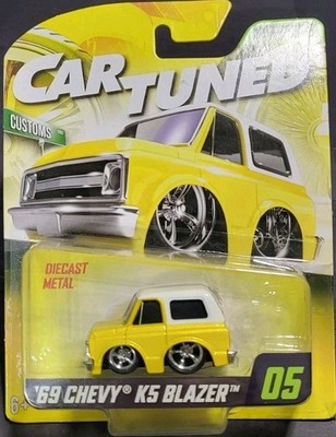 CarTuned Customs '69 Chevy K5 Blazer #05 Yellow Diecast Metal New