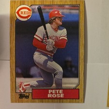 Topps 1987 Base Set Pete Rose Cincinnati Reds #200 MLB Baseball Card