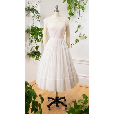 Vintage 1950s Wedding Gown 50s Sheer Mesh Sweetheart Fit Flare Midi Bridal Dress | eBay Vintage 1950s Wedding Gown 50s Sheer Mesh Sweetheart Fit Flare Midi Bridal Dress | eBay