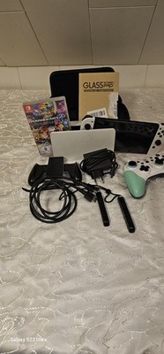 Nintendo Switch OLED-Modell, Weiß, Inkl. Mario Kart 8 Deluxe, Controller