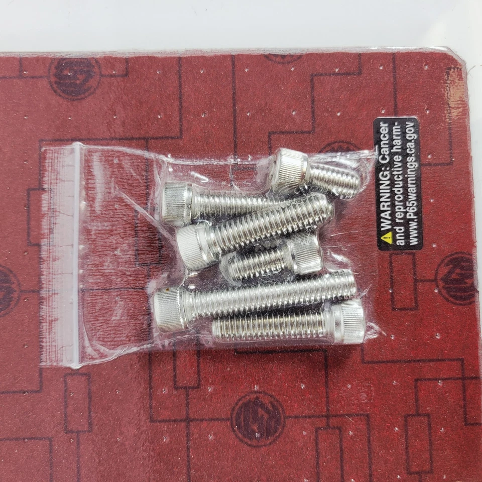 Soportes de señal de giro de puntal trasero Roland Sands Design - negro brillante Dyna 2008-2015 Foto 2 de 4