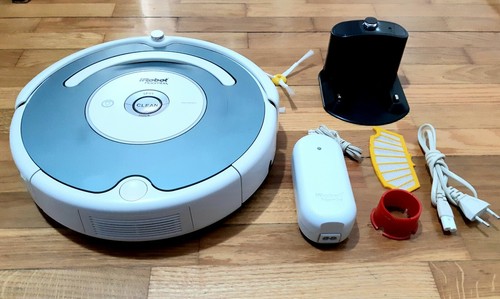 Aspirapolvere iRobot per Roomba 500 520 con Base Batteria e Alimentatore |  eBay