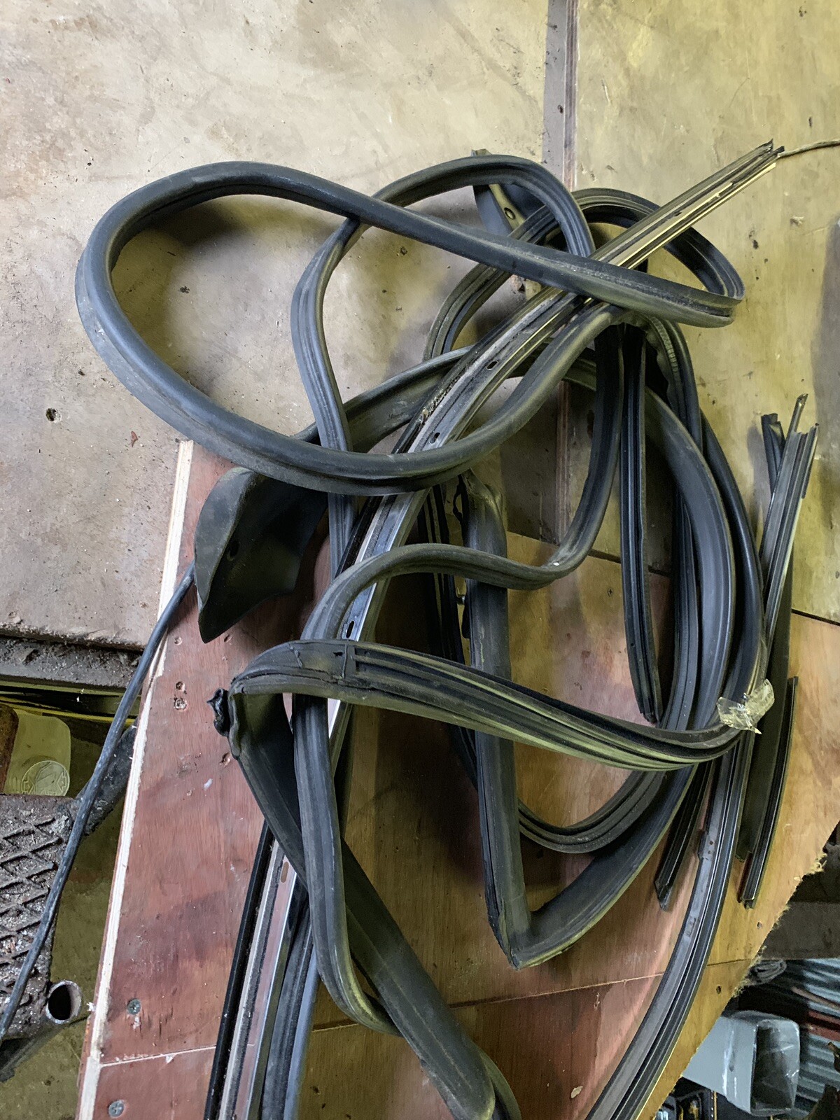 Toyota Mr2 Mk2 1995 Sunroof & Door Rubbers eBay