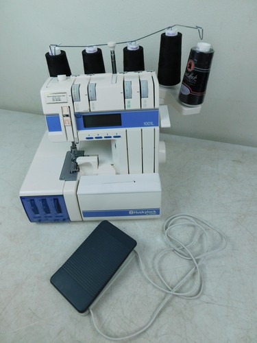 Husqvarna Viking Serger Huskylock 1001L Sewing Machine w Pedal, Needs Power Cord