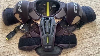 Eishockey Brustschutz