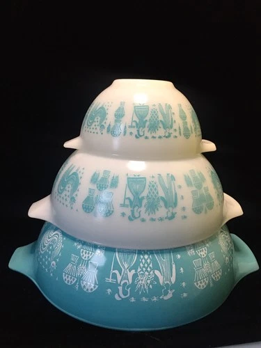 Pyrex Amish Butterprint Cinderella Nesting Mixing Bowls Set Of 3 ~VERY NICE ~