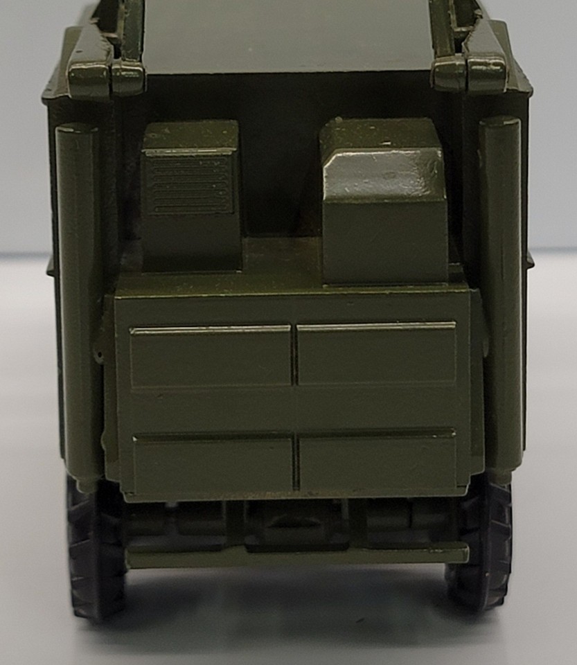 555425_6