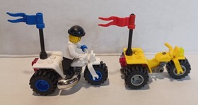 Lego Island Xtreme Stunts: Semi Truck Trailer & Stunt Trikes 6739 *Inc See Desc*