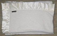 Vtg North Star By Chatham 39x50" Crib Blanket White With Cream Satin Trim